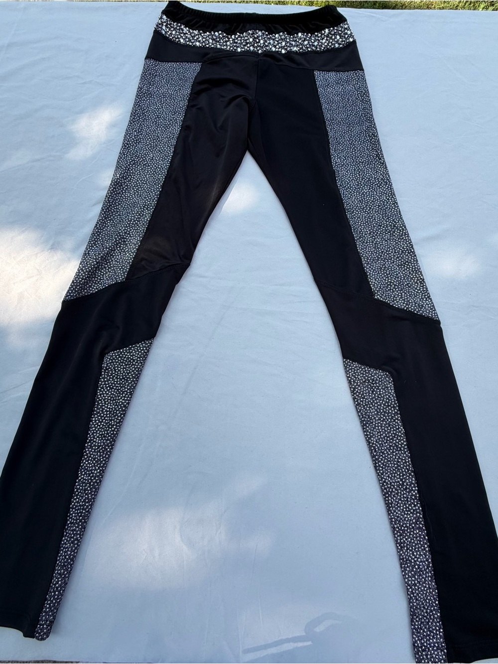 Women's Black Performance Leggings with Speckled Side Panels stoned